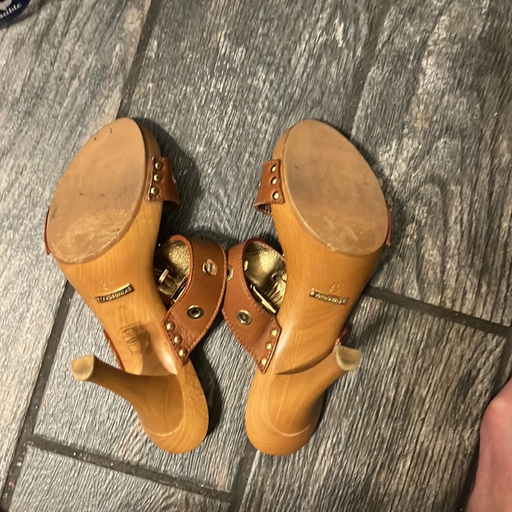 Dolce &Gabbana   heels - Picture 4 of 4